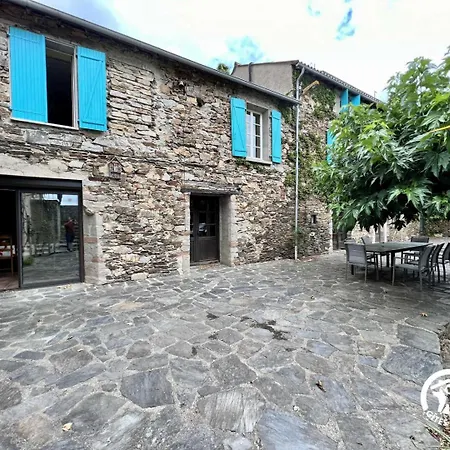 Nyaraló Domaine De La Calm *