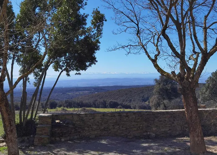 Domaine De La Calm Hébergement de vacances *